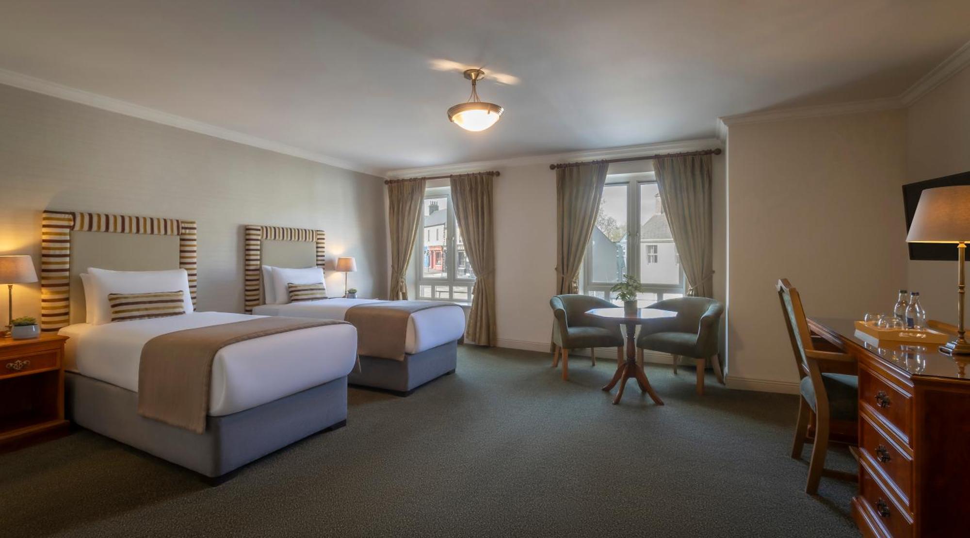 Bracken Court Hotel Balbriggan Buitenkant foto